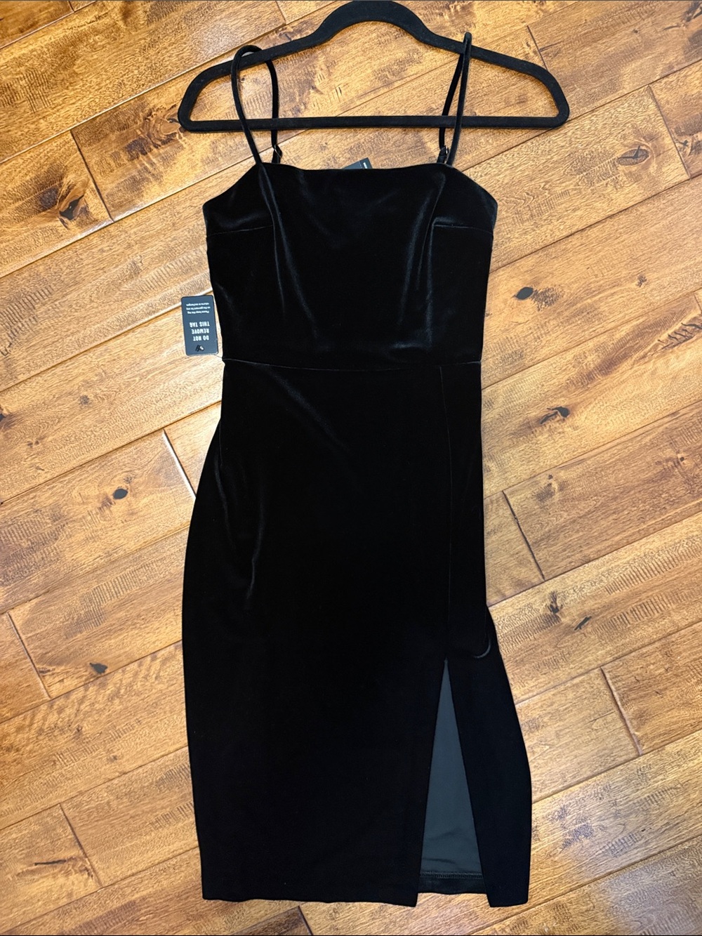 Express Black Spaghetti-Strap Velvet Midi Dress